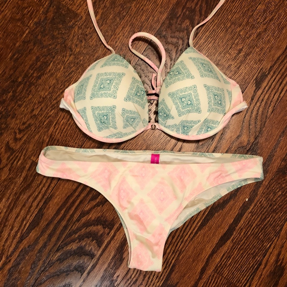 Victoria’s Secret Bikini